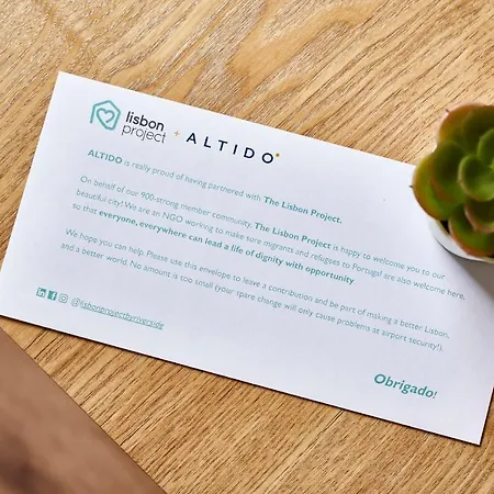 Апартаменты Altido Modern In Lapa, Nearby Iseg Лиссабон